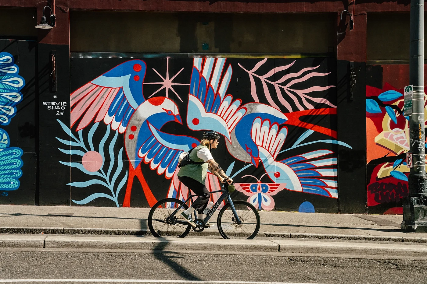 Электровелосипед Aventon Soltera 3 ADV Sterling L